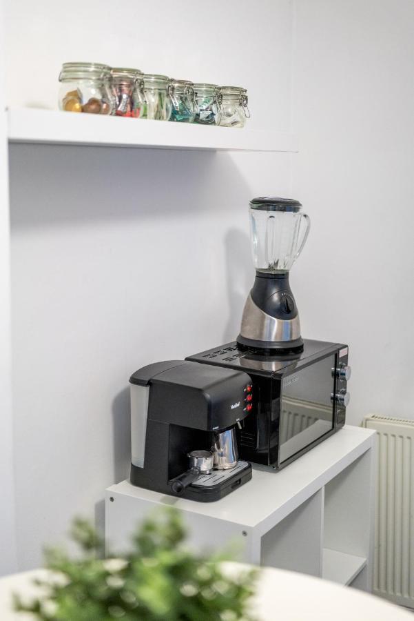 Soho Apartment Sleeps 4, Covent Garden & Leicester Square Лондон Екстериор снимка
